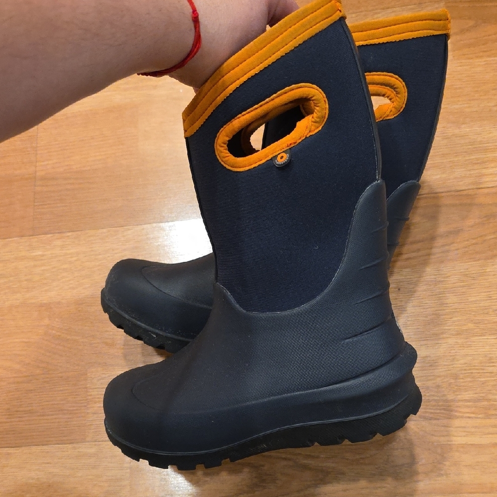 Bogs Kids Waterproof Boots - Black and Orange